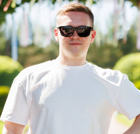 Сергей Харьков
